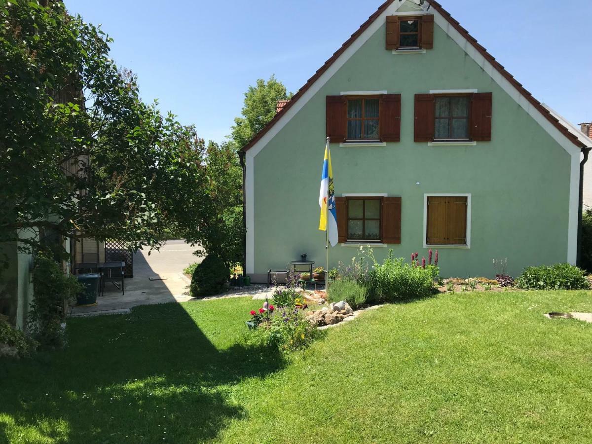 Haeberlhaus Königstein in der Oberpfalz Exterior photo